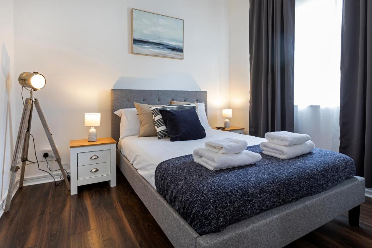 B&B Weymouth - Modern 1-Bedroom Apartment, beach 5-min walk, free parking - Bed and Breakfast Weymouth