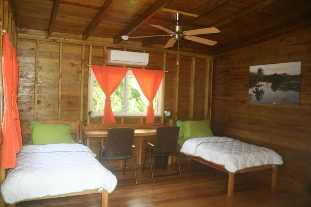 Zweibettzimmer