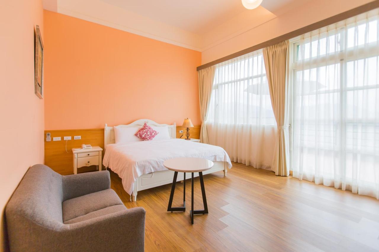 King Room with Mountain View