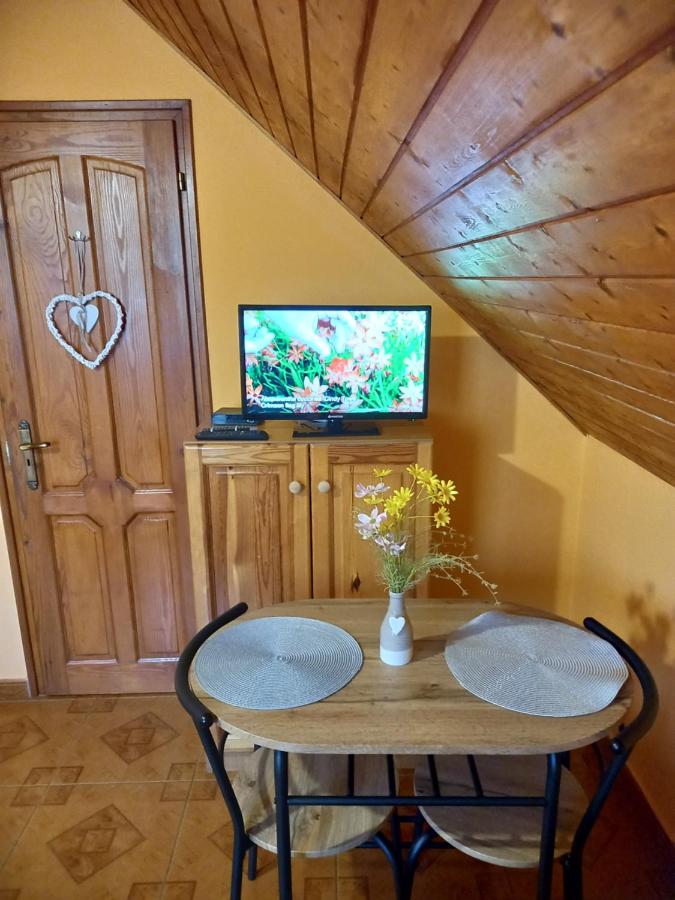 Camera Doppia con Letti Singoli con Bagno Privato 