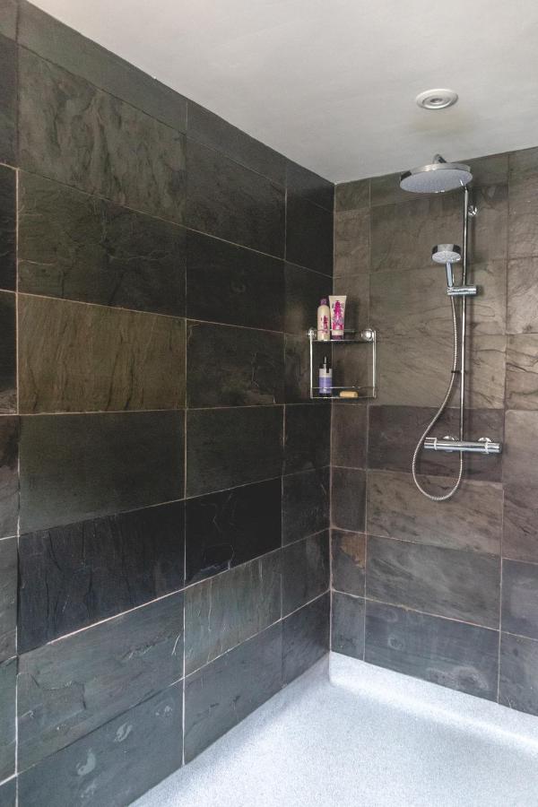 Deluxe Double Room with Shower