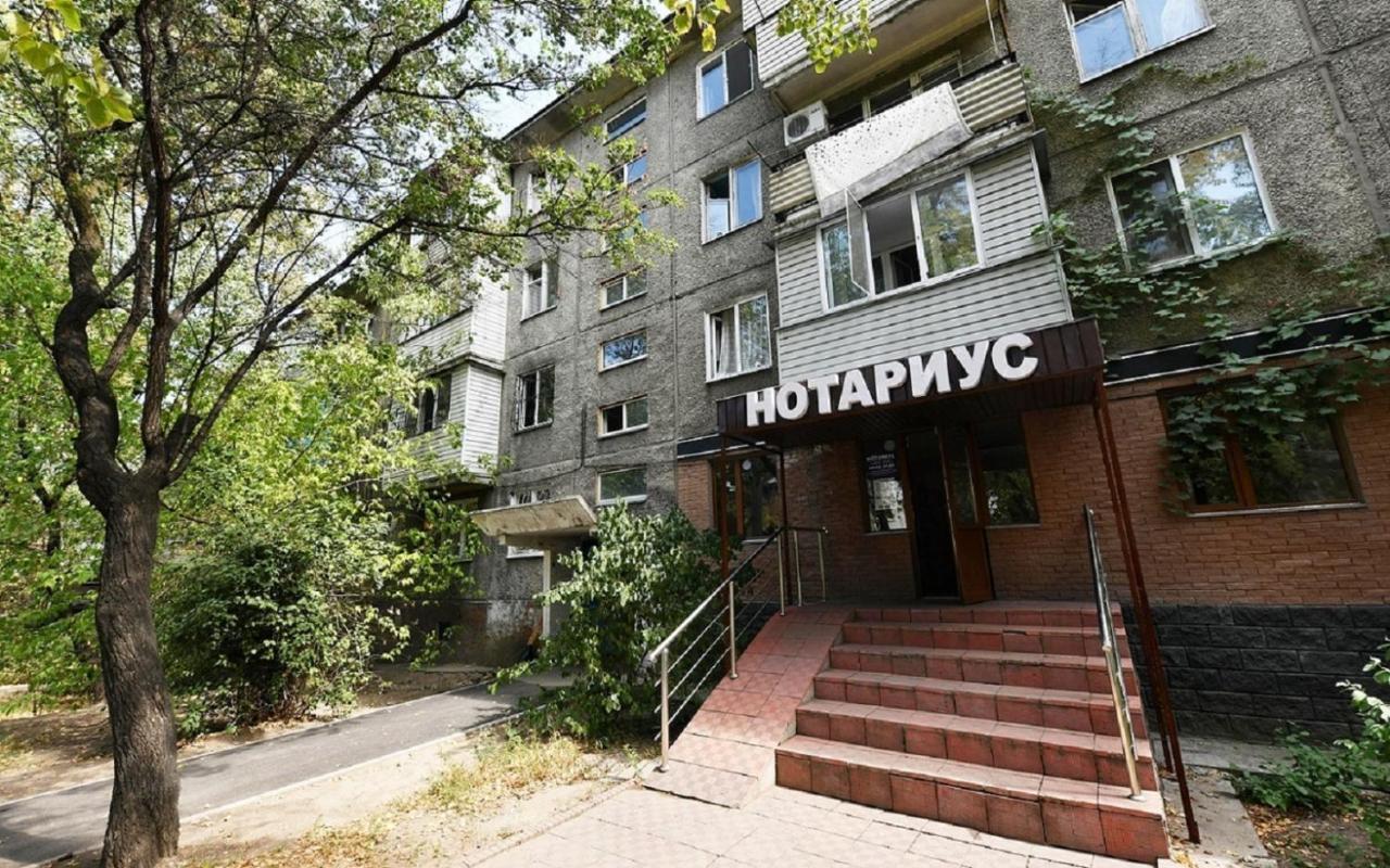 Апартаменты 11-й микрорайон, 4 - B&B