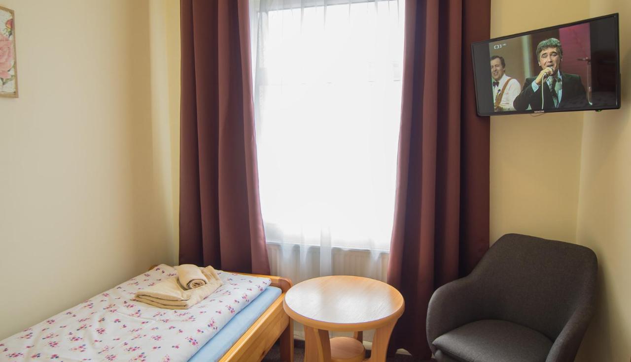 Standard Single Room