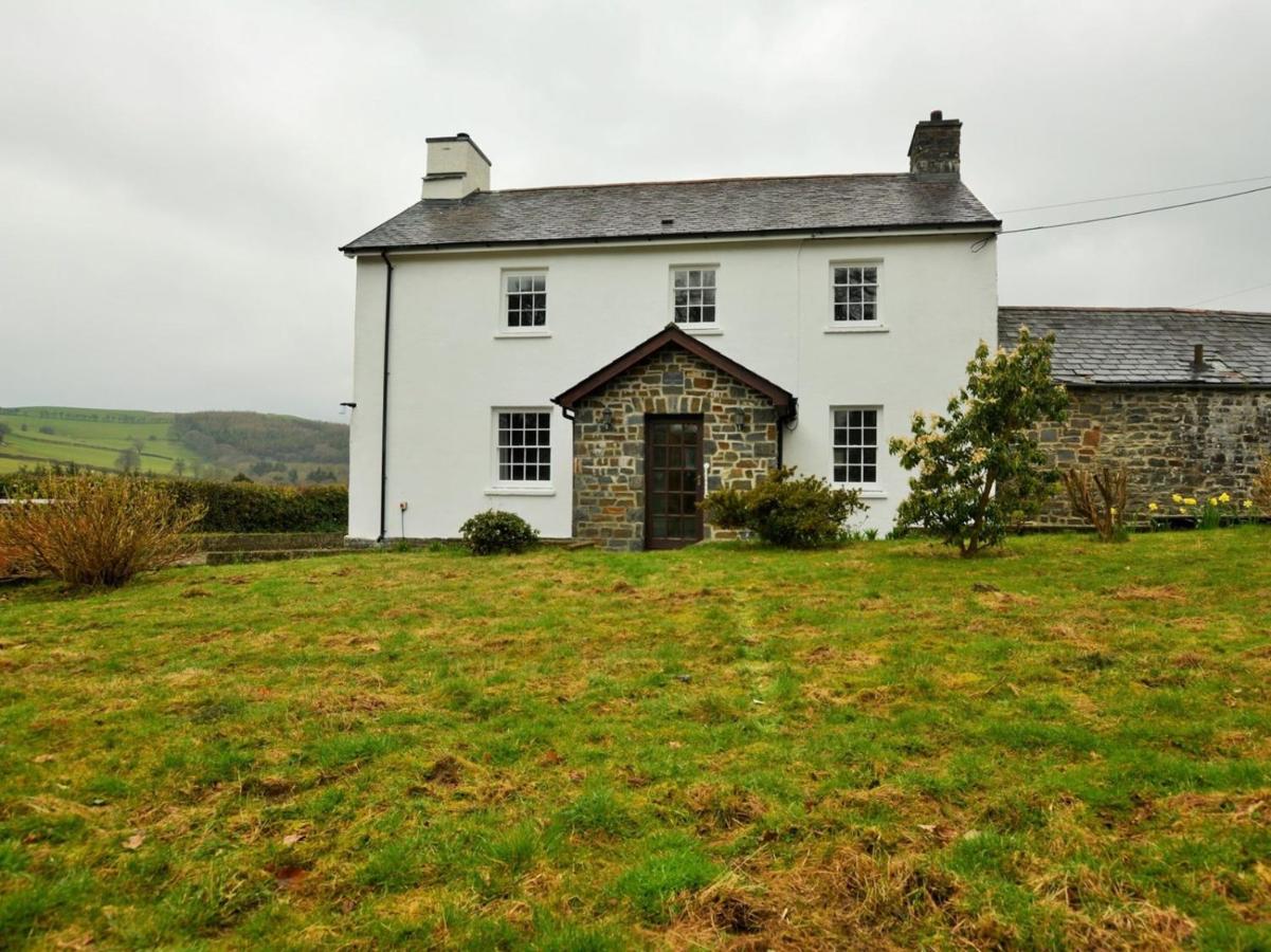 Pengarreg Fawr - B&B