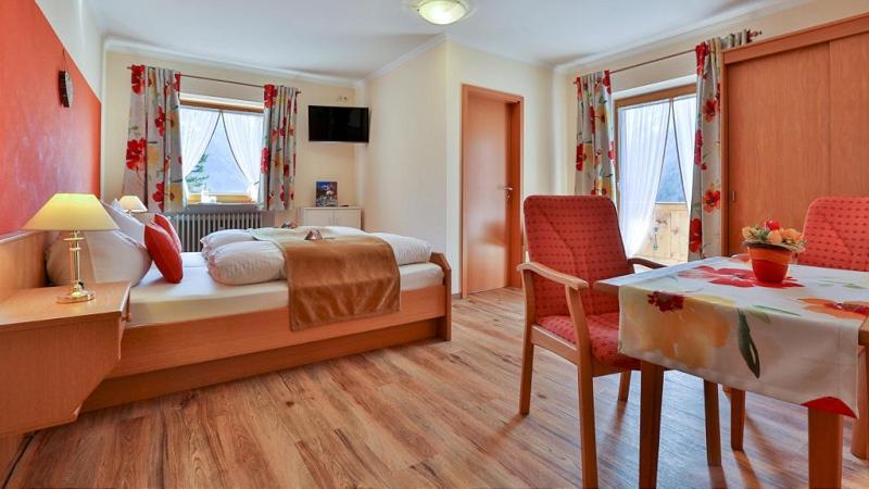 Doppelzimmer mit Bergblick