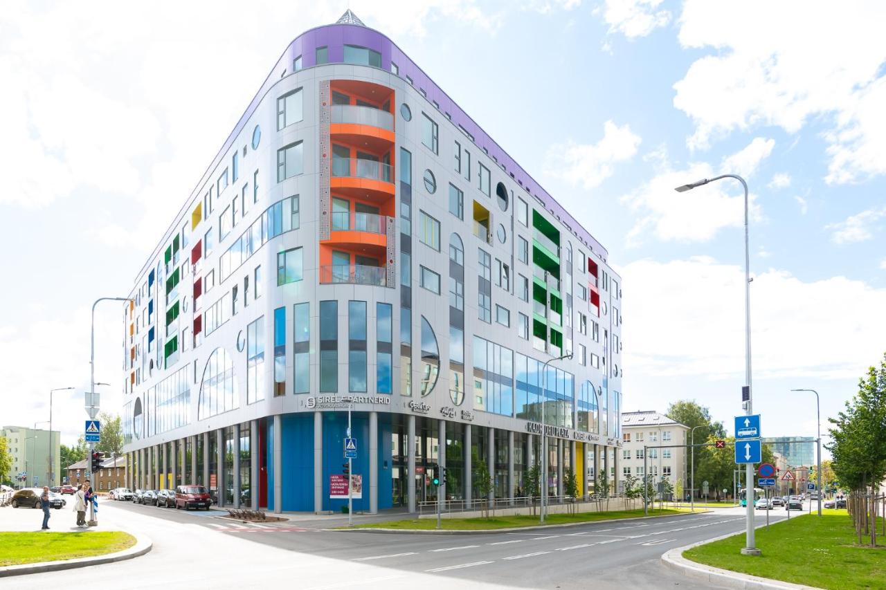 Kadriorg Plaza 2 bedroom FREE Parking - Chambres d’hôtes Tallinn