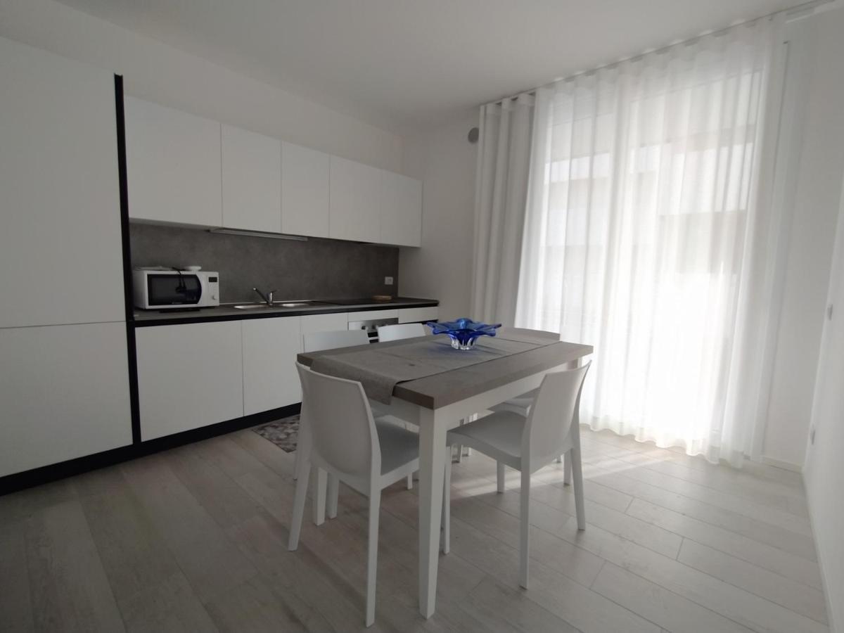 Jesolo Appartamenti F2 - Ocean Blue - Ferienwohnung Lido di Jesolo