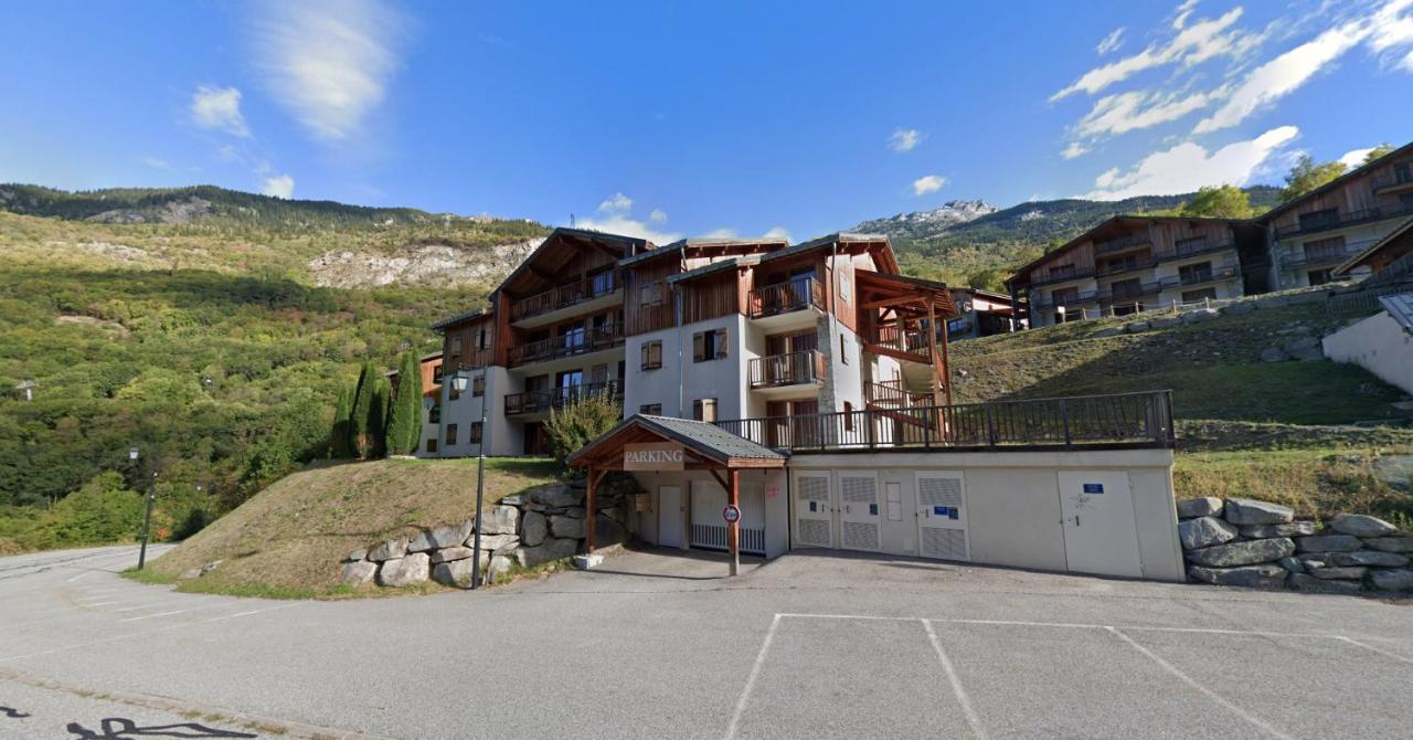 Appartement Orelle Val-Thorens avec SPA - Bed and Breakfast