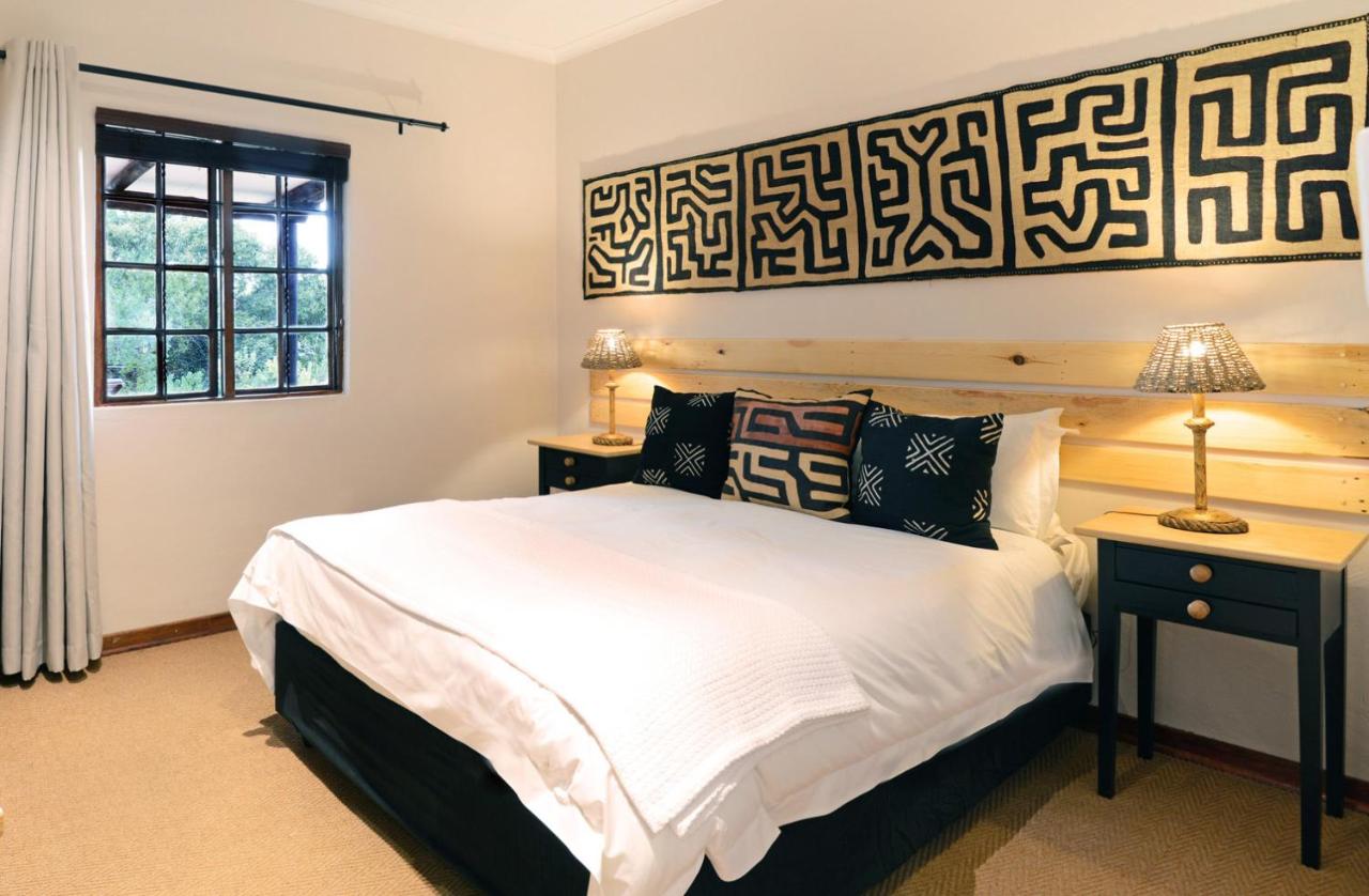 Two-Bedroom Cottage with Private Pool