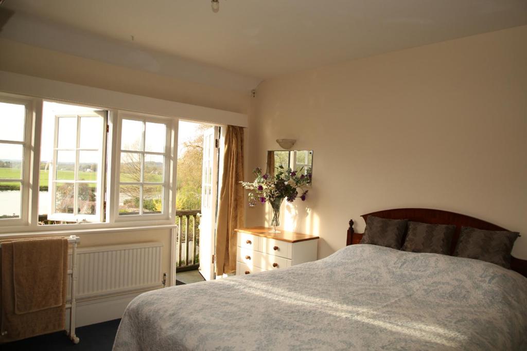 King Room with Balcony
