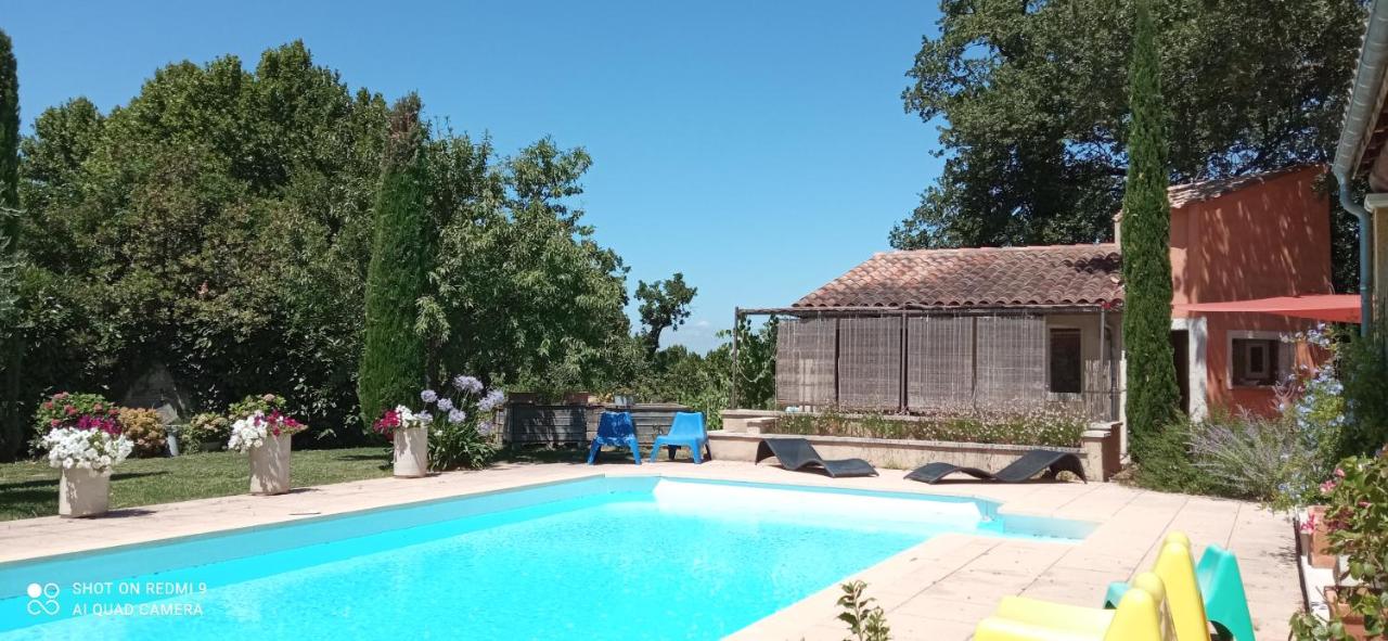 B&B Eyragues - Sous les chênes, en Provence - Bed and Breakfast Eyragues