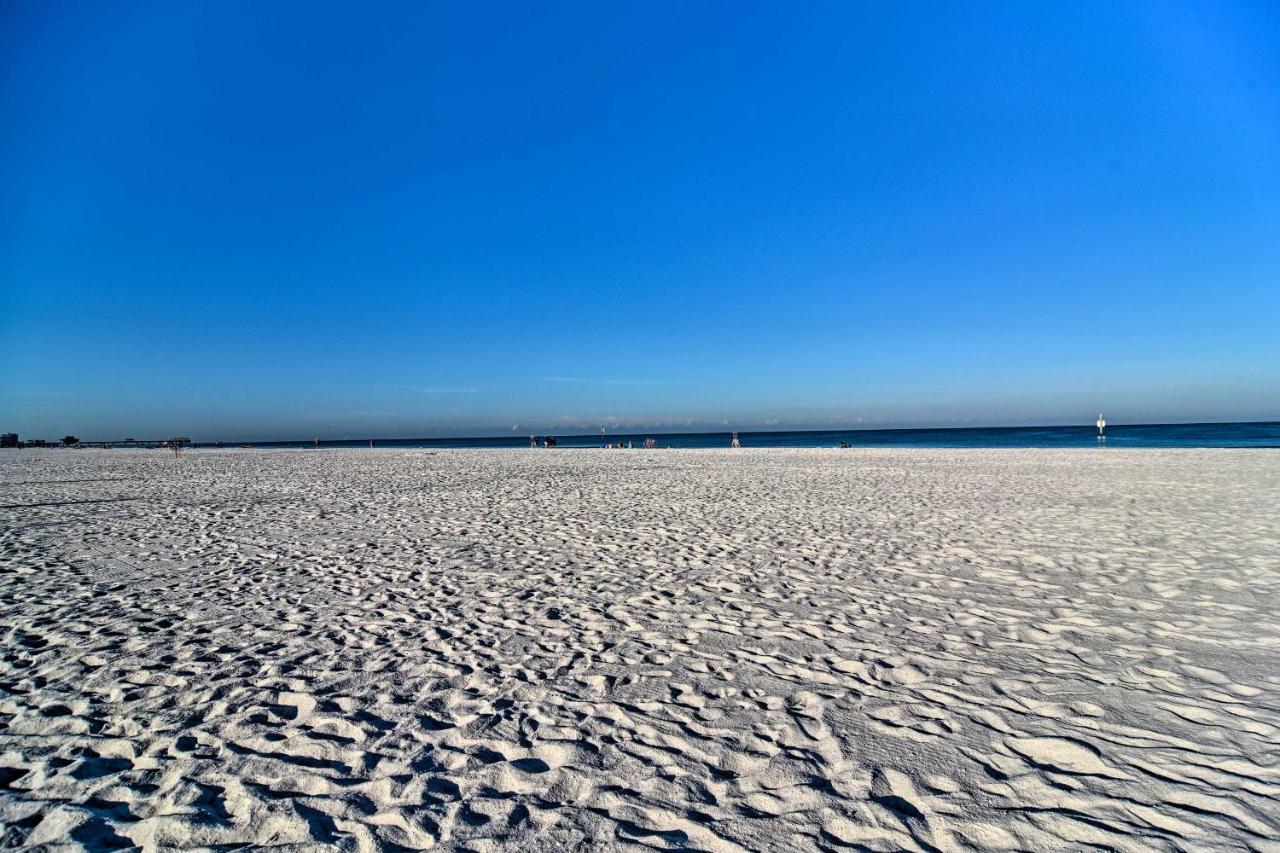 Coastal Sea Side Townhome - Walk to Beach! - Ferienwohnung Clearwater Beach