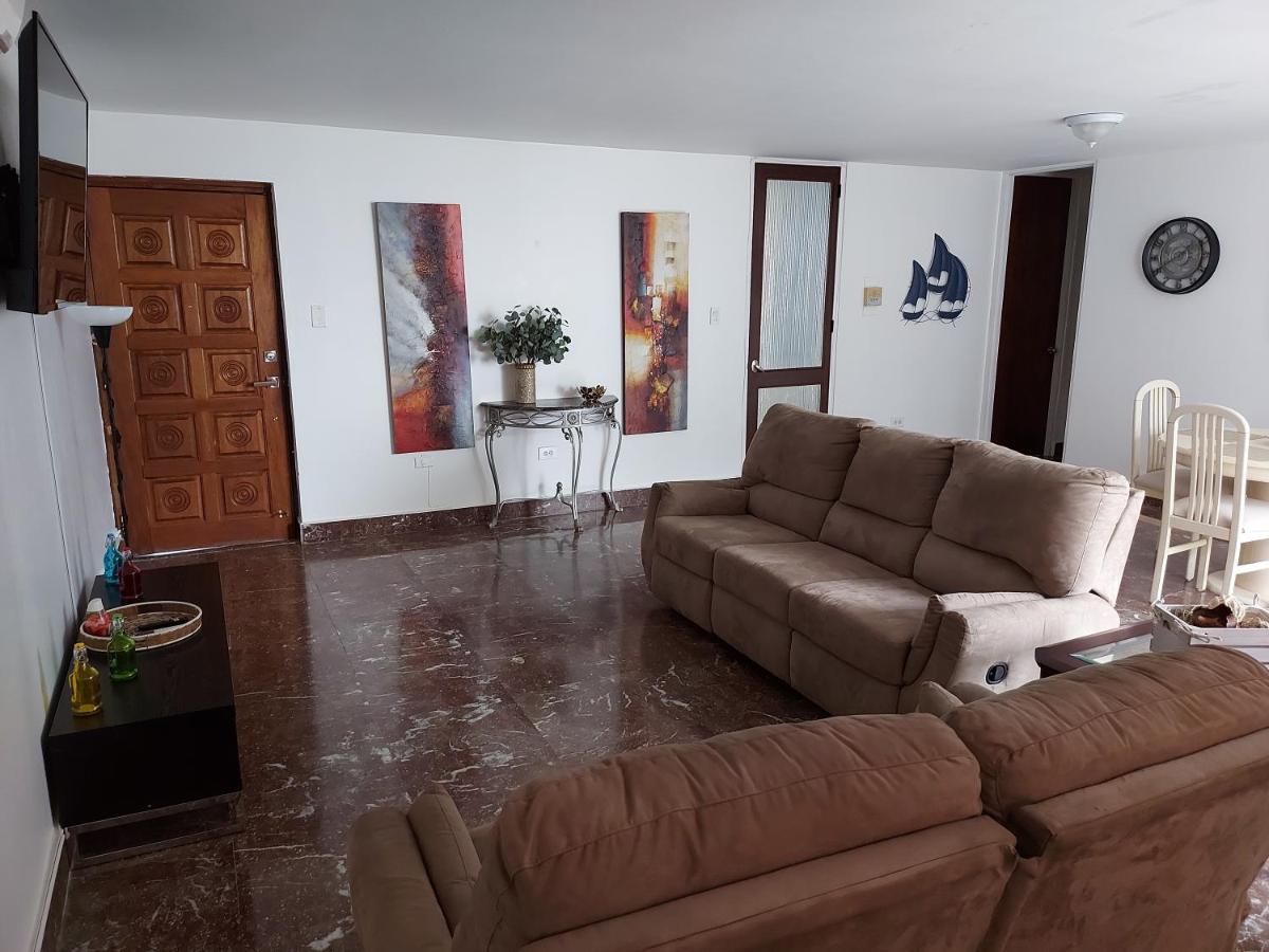 B&B San Juan - Condado San Juan Prime location 5minsWalk To Beach - Bed and Breakfast San Juan