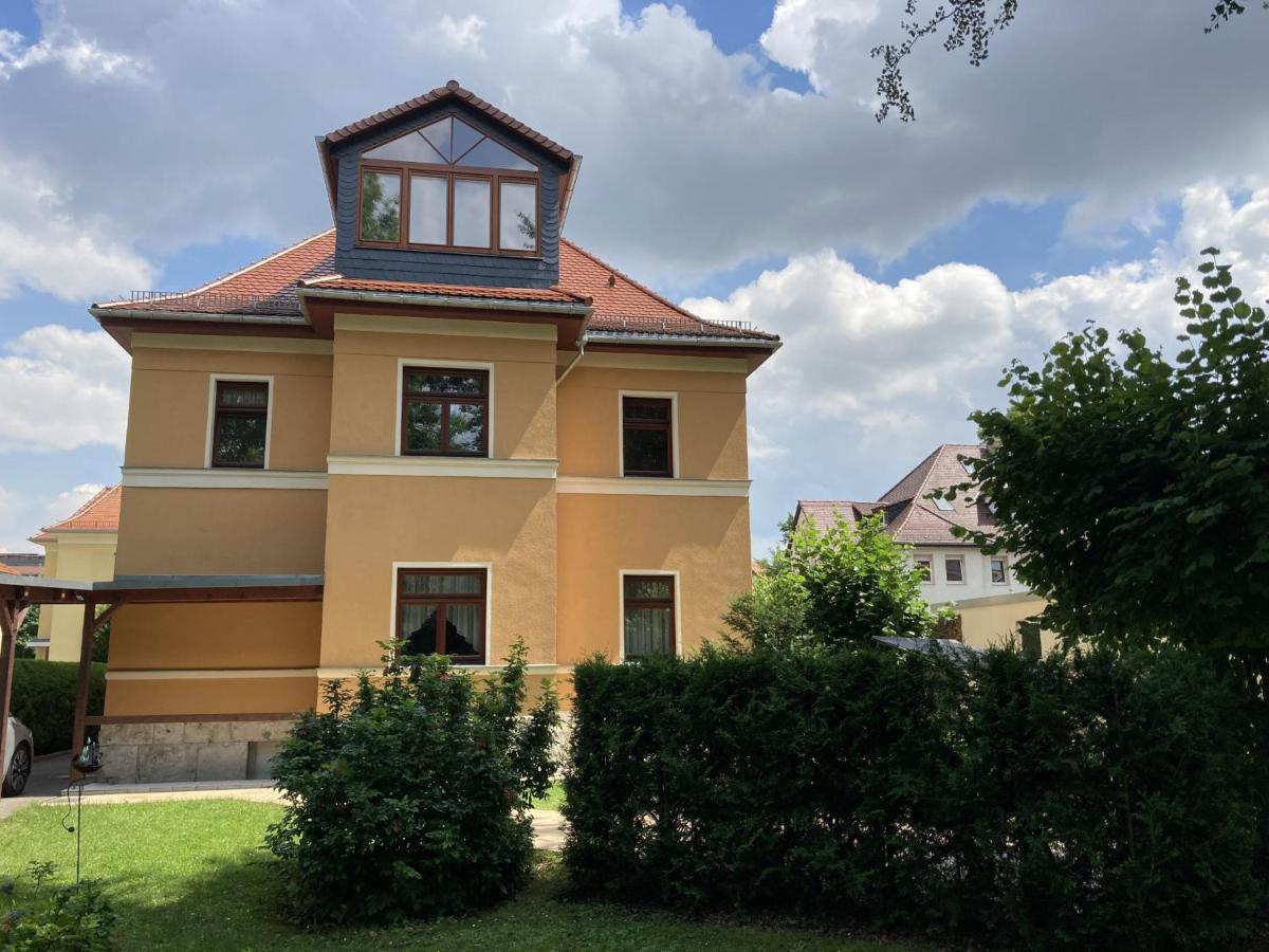 B&B Weimar - Ferienwohnung Am Ginkgobaum - Bed and Breakfast Weimar