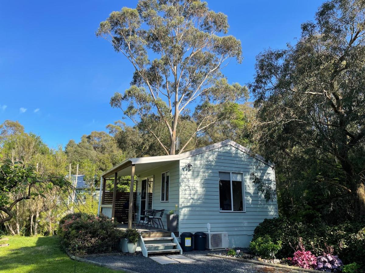 Tindoona Cottages - B&B Foster