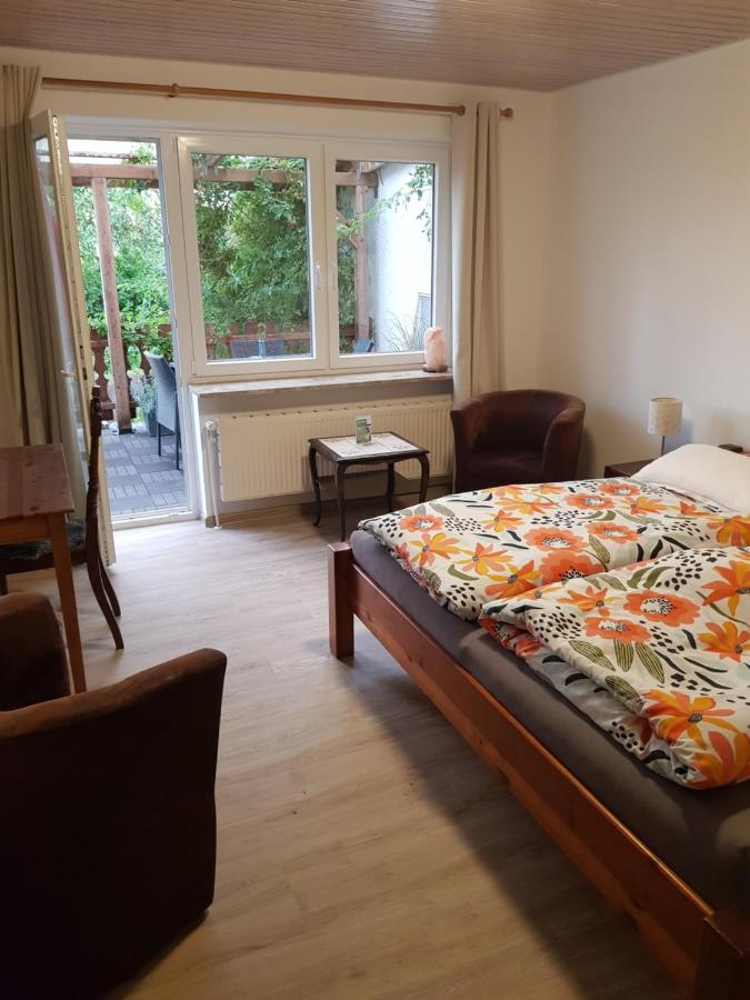 Doppelzimmer mit Balkon