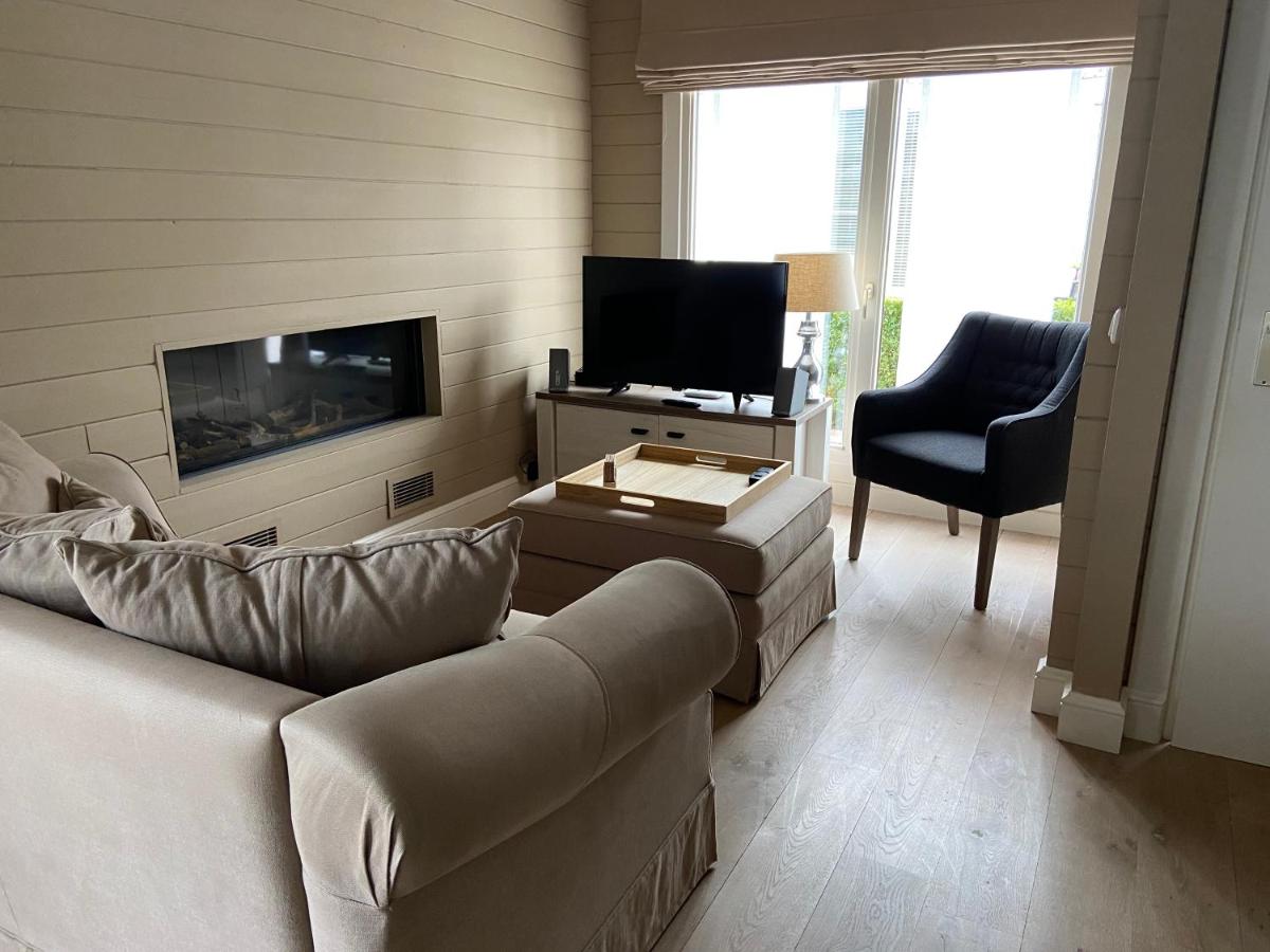 Chalet Eau Vive Meinekom - B&B Maaseik