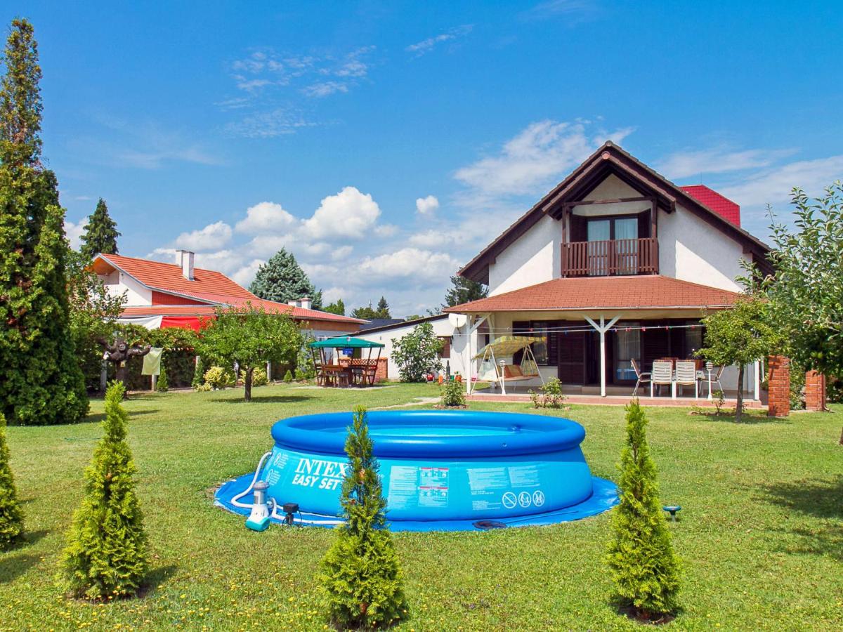 B&B Balatonkeresztúr - Holiday Home Grand Jardin by Interhome - Bed and Breakfast Balatonkeresztúr