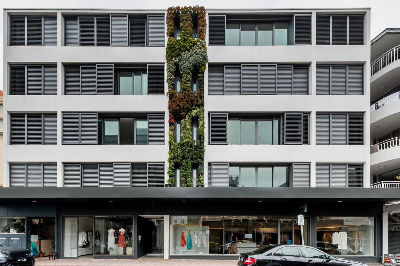 Stylish 1BR Apartment with Skylight near Bondi Beach - B&B Sídney