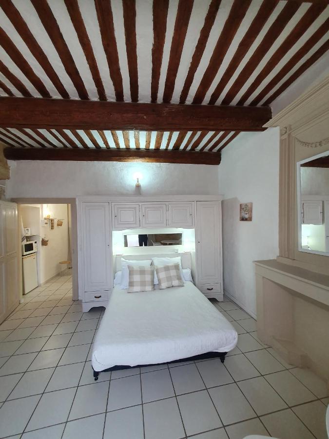 B&B Castillon-du-Gard - Suite parentale Castillon du Gard - Bed and Breakfast Castillon-du-Gard