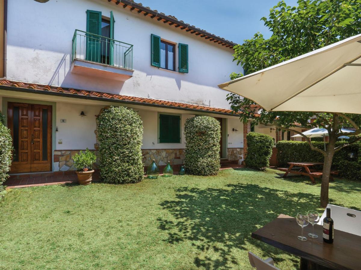 B&B San Miniato - Holiday Home L'Uccelliera by Interhome - Bed and Breakfast San Miniato