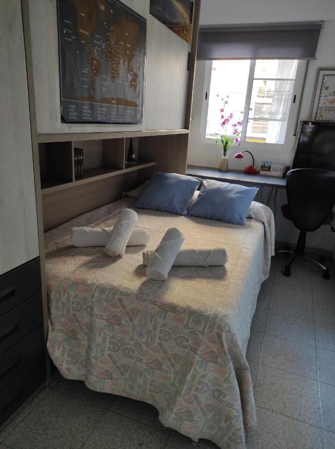 Comoda y moderna HABITACION DOBLE - Bed and Breakfast