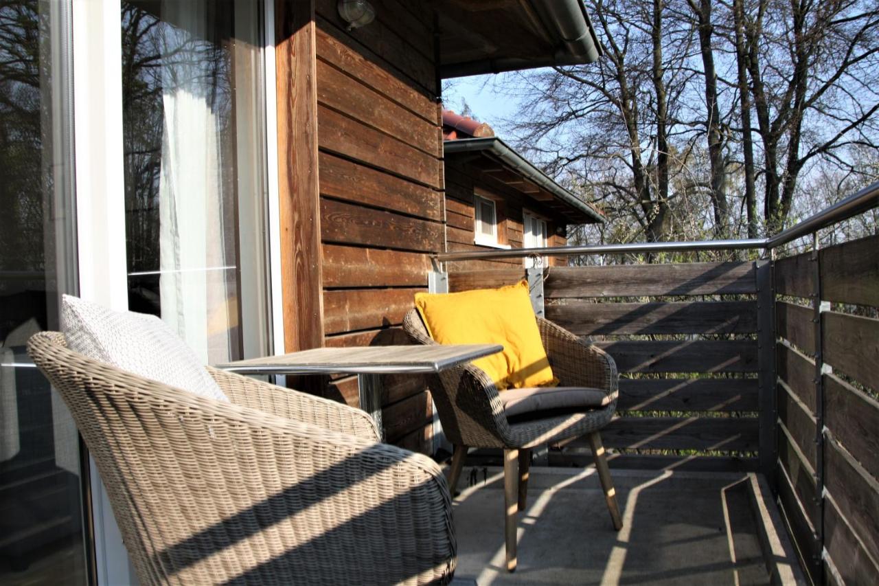 One-Bedroom Apartment with Balcony
