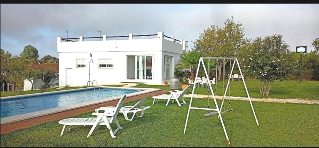 Joju - B&B Sanlúcar la Mayor