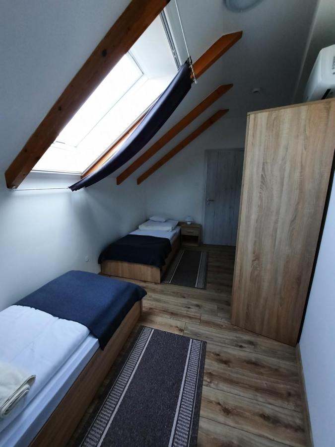 Appartamento con 2 Camere da Letto