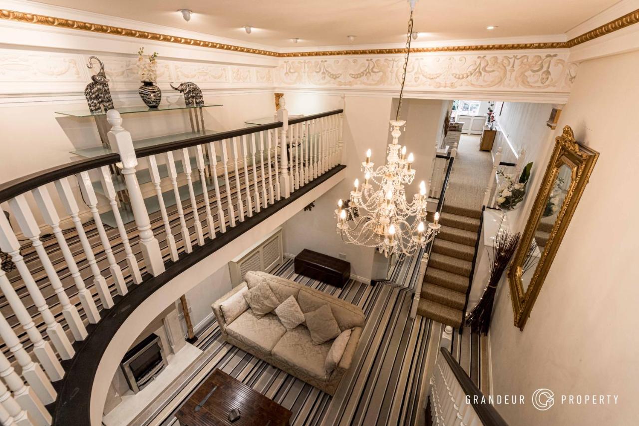 Burlington Mansions by Grandeur Property - B&B