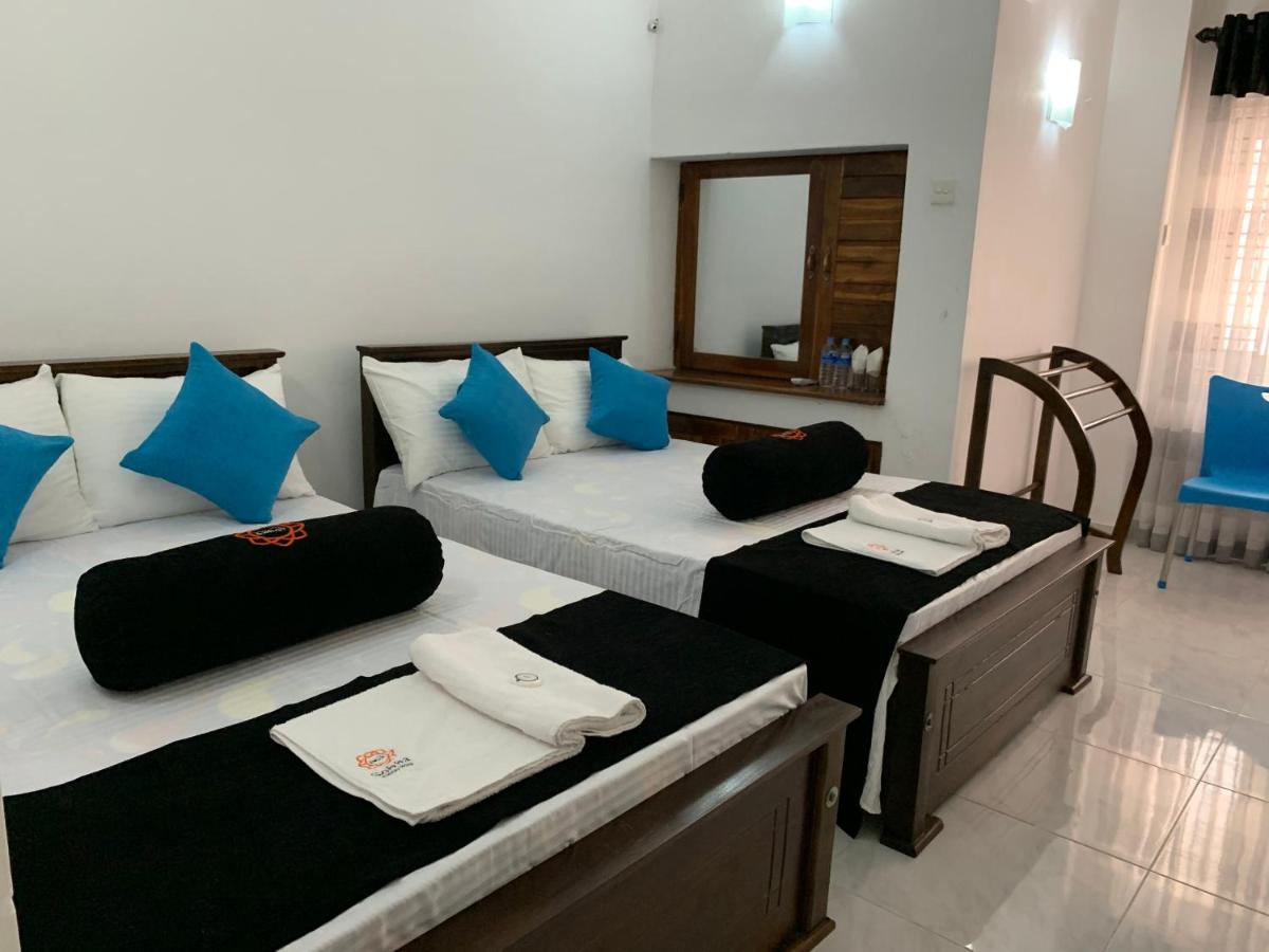 B&B Anuradhapura - Sobha Holiday Home - Bed and Breakfast Anuradhapura