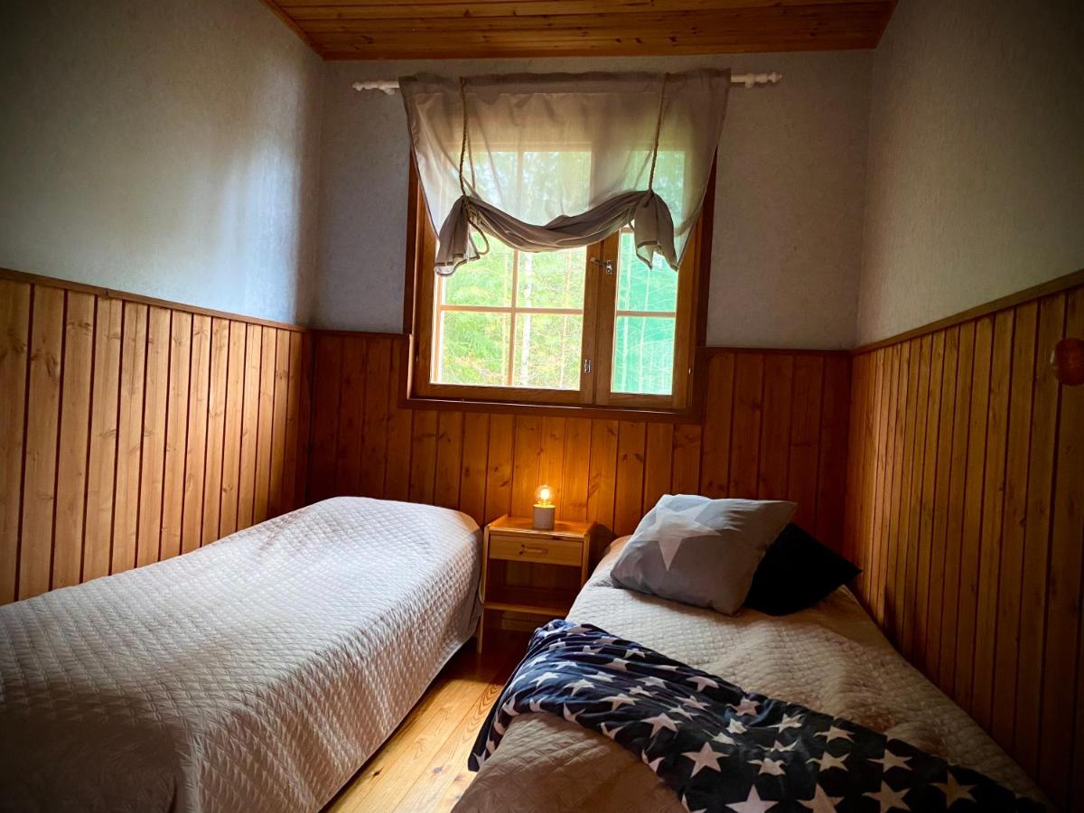 Chalet con 1 Camera da Letto (Senza Elettricità)