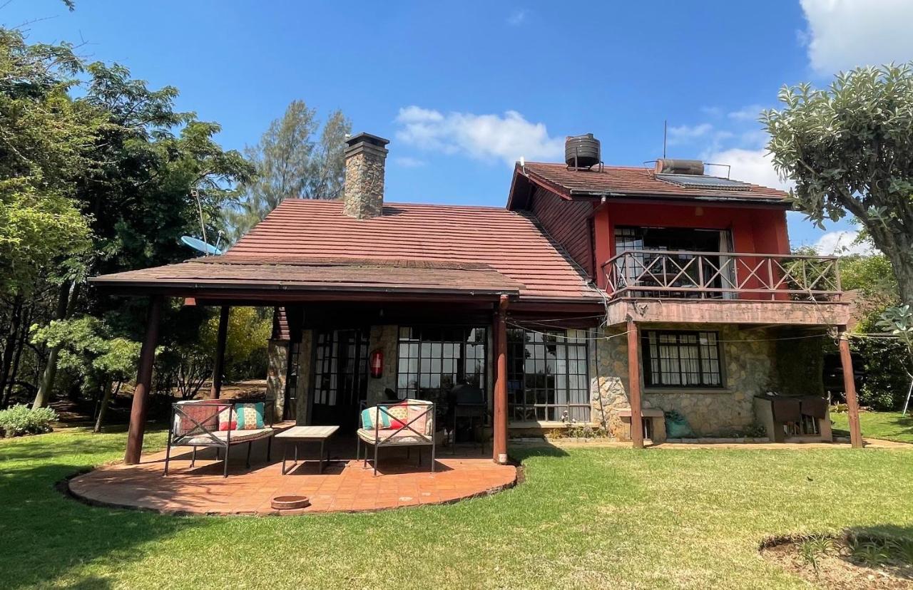 Francolin Cottage at Great Rift Valley Lodge & Golf Resort Naivasha - B&B