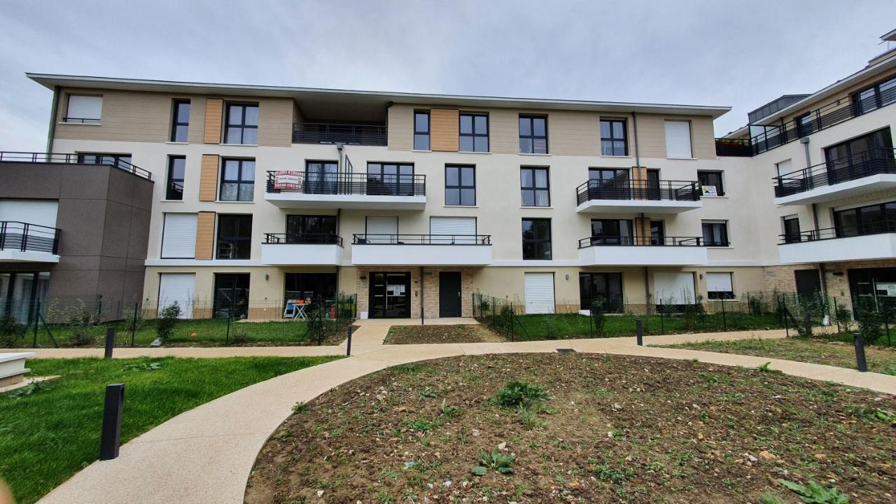 PIVOINE -12 Min des parcs Walt Disney-Arrivée autonome-Wifi&Parking gratuit - B&B