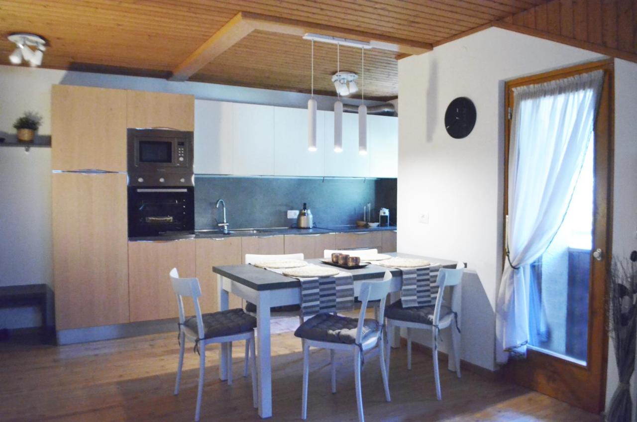 Appartamenti LaDina Dolomiti - Ferienwohnung Padola