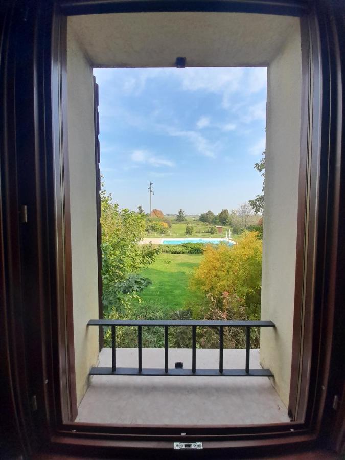 Appartement met Uitzicht op het Zwembad 