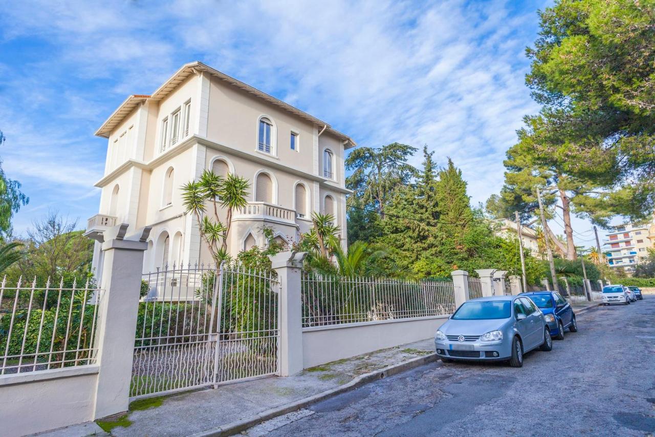 CLOSE CROISETTE-MODERN-A/C-CONGRESS-BEACHES - B&B