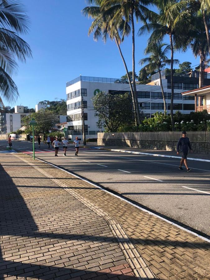 Varandas para o Atlântico. Frente mar! - B&B