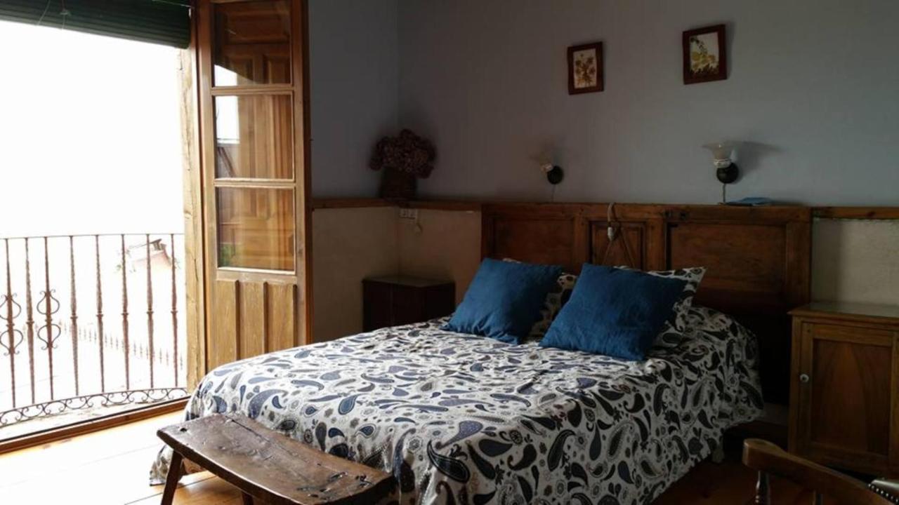 Double Room with Balcony (2 Adults + 1 Child)