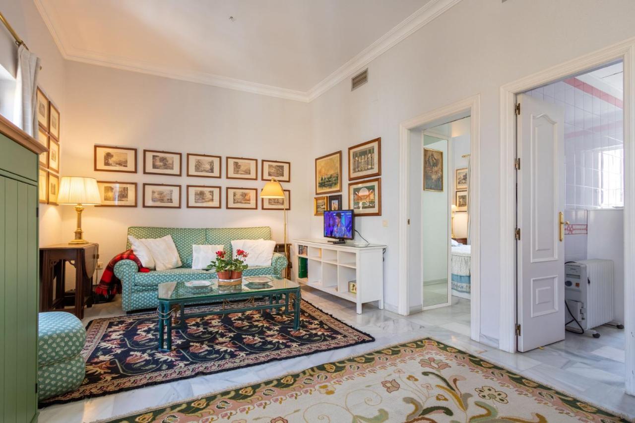 Holiday Apartment, 2 pax, historical center - B&B Seville