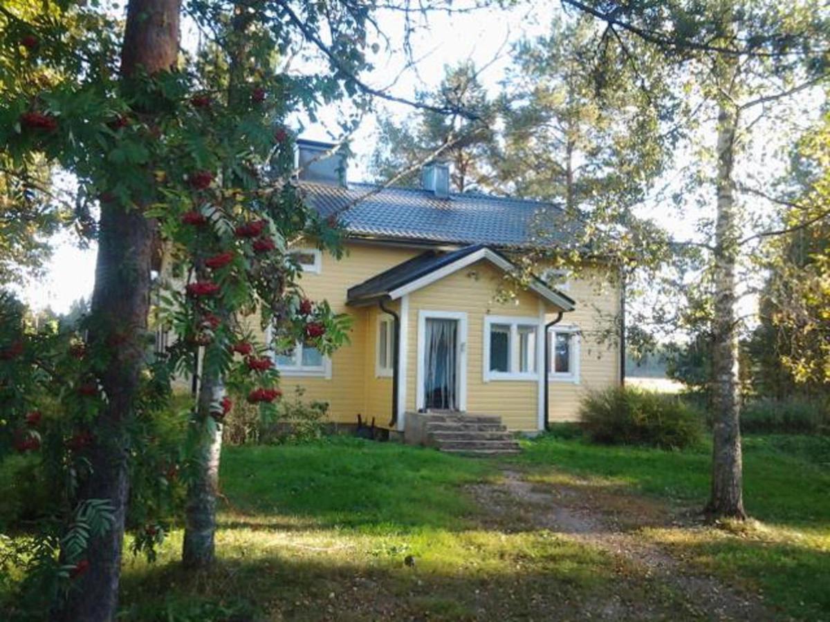 B&B Koivisto - Beautiful 4 Bed cottage in Elimaki with wood sauna - Bed and Breakfast Koivisto