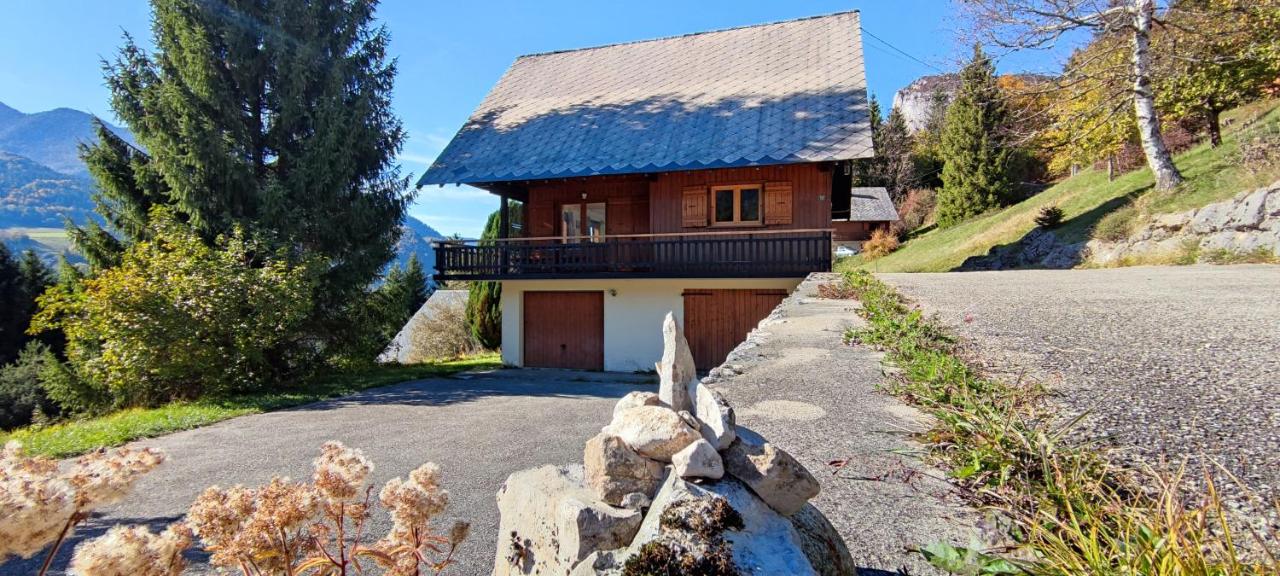 B&B Saint-Pierre-d'Entremont - Chalet l'Alpe - Bed and Breakfast Saint-Pierre-d'Entremont