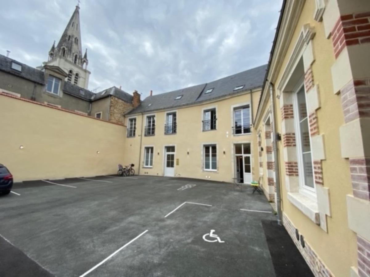 école 103 - Chambres d’hôtes La Flèche