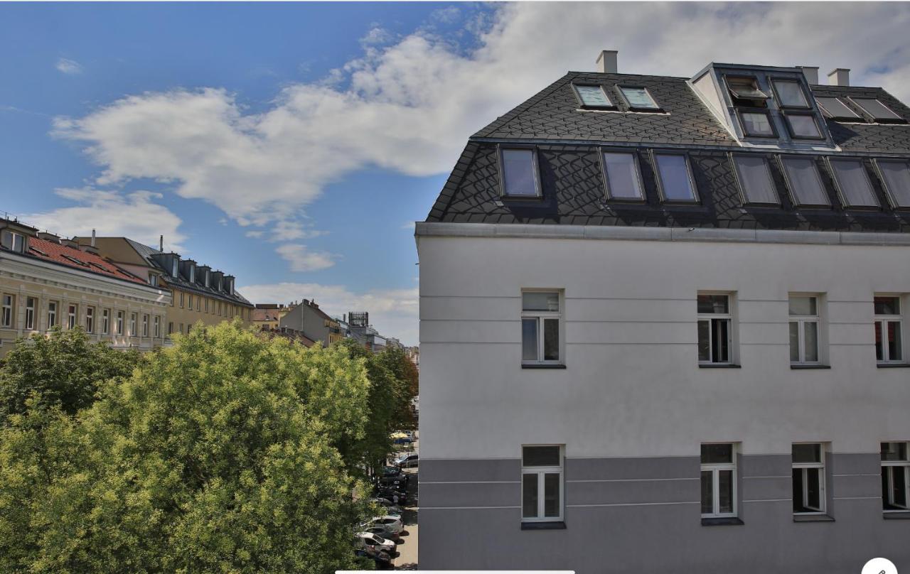 Sunny Penthouse l DG1'14 - Ferienwohnung