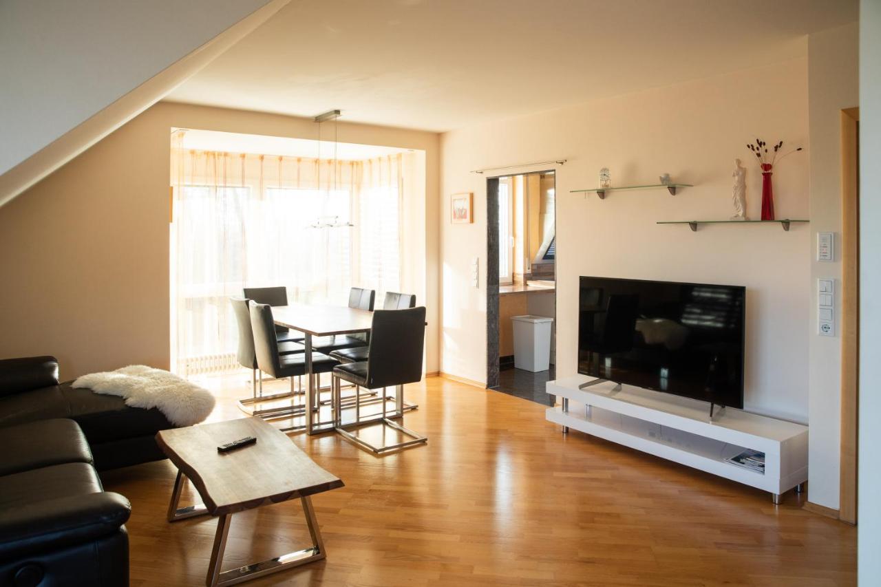 Ferienwohnung Ella - Chambres d’hôtes Meckenbeuren