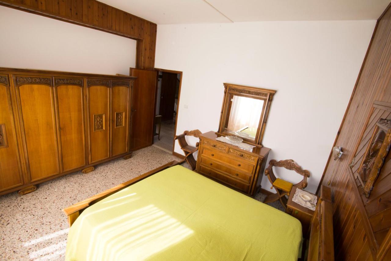 Two-Bedroom Deluxe Apartment with Balcony