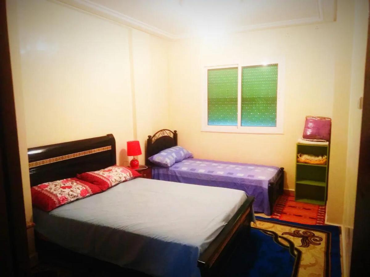 Nice apartment near the train station - B&B