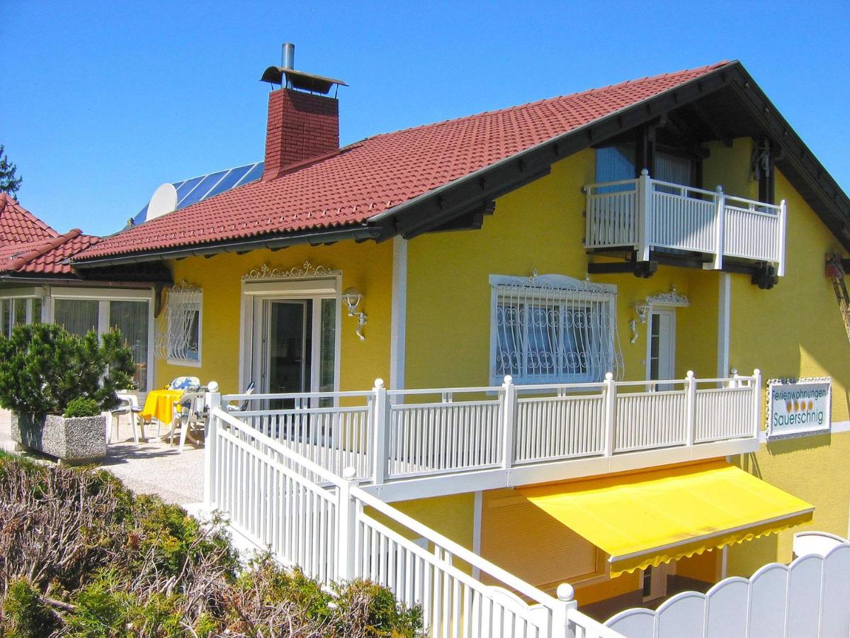 Ferienwohnungen Sauerschnig - Bed and Breakfast