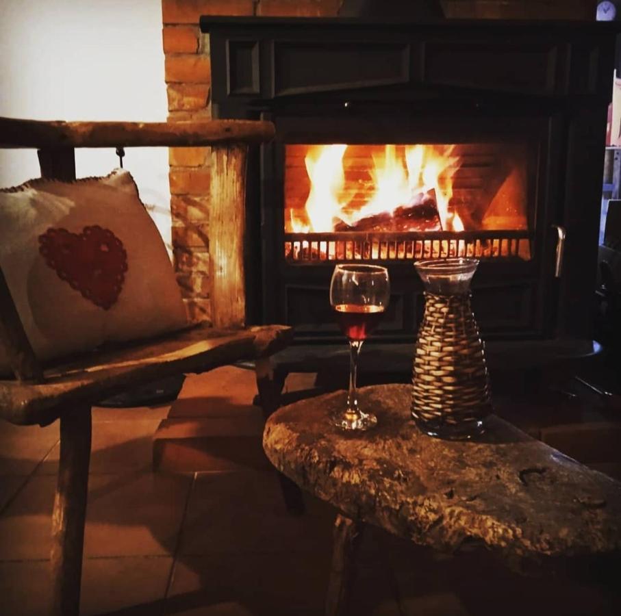 KUĆA ZA ODMOR "DVA SRCA" - B&B Čeminac