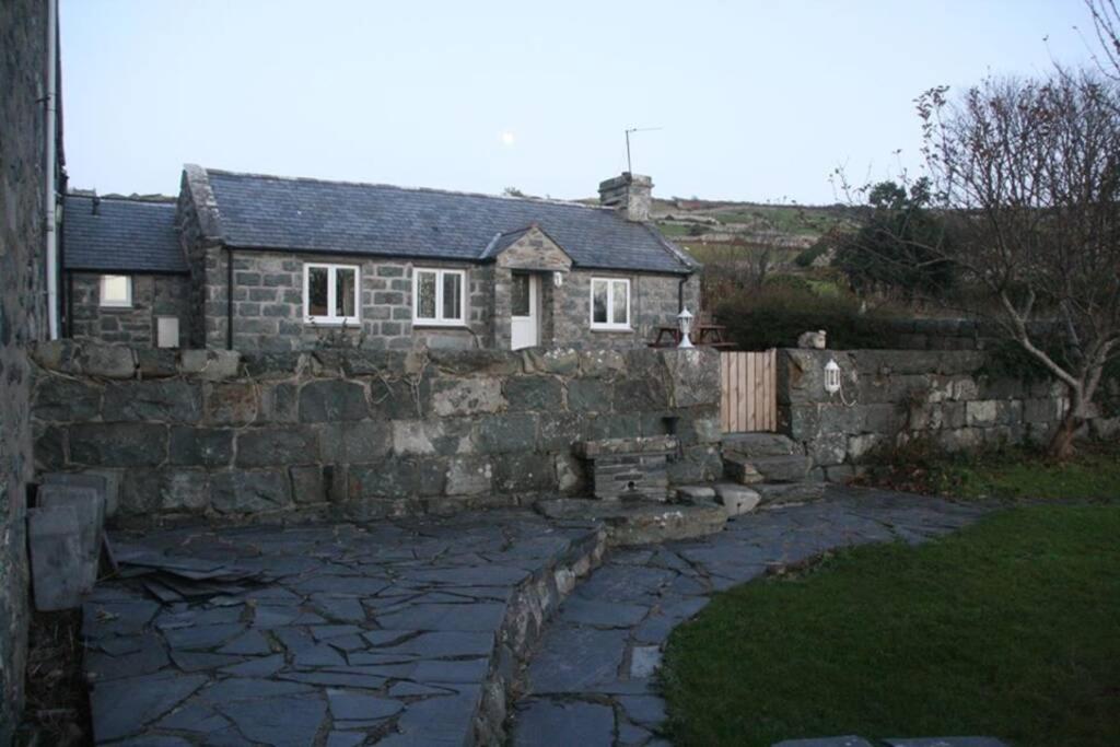 B&B Llanddwywe - Hendre Fechan Cottage, Nr Barmouth, Pets welcome, beautiful views. - Bed and Breakfast Llanddwywe